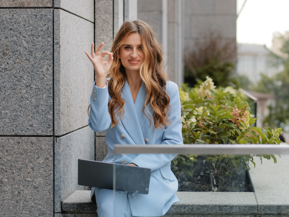 Cómo mantener limpia la terraza de tu empresa